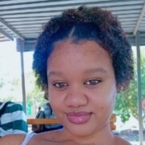 Profile picture of carriearends